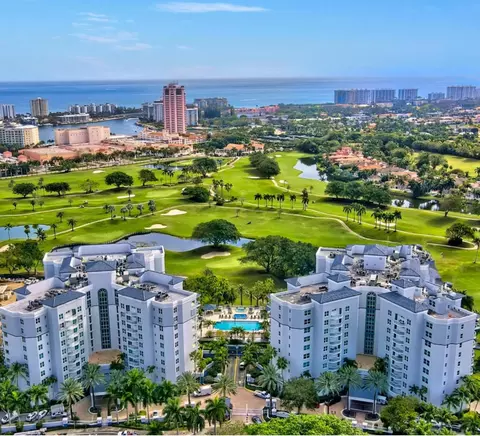 500 SE Mizner Blvd #A202, Boca Raton, FL 33432