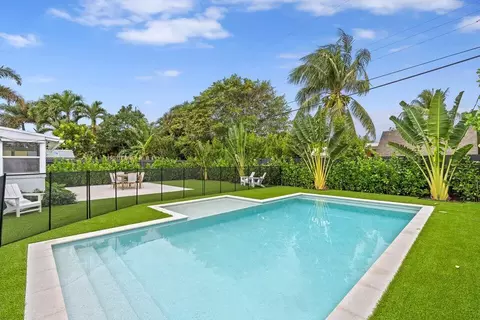 331 Maddock St, West Palm Beach, FL 33405