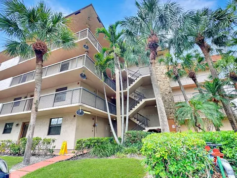 4960 E Sabal Palm #206, Tamarac, FL 33319