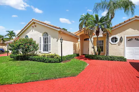 17215 Boca Club Blvd #2, Boca Raton, FL 33487