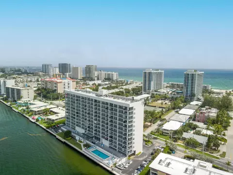 521 N Riverside Dr #801, Pompano Beach, FL 33062