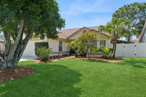 12861 Meadowbend, Wellington, FL 33414