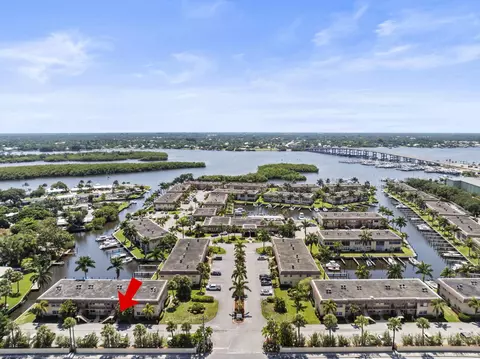 2600 S Kanner Hwy #A4, Stuart, FL 34994