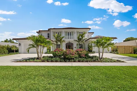 556 Greenway Dr, North Palm Beach, FL 33408