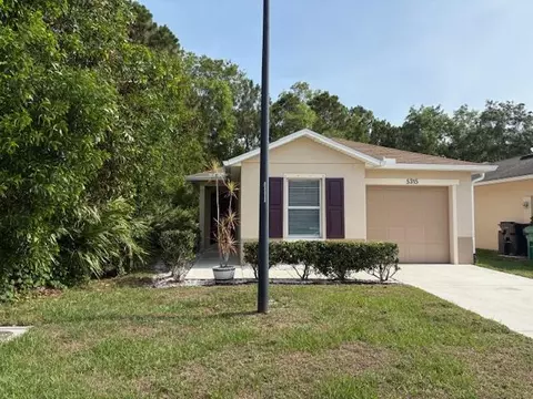 5315 NW Pine Trail Cir, Port Saint Lucie, FL 34983