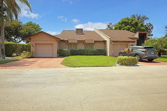 4721 Fountains Dr S, Lake Worth, FL 33467 | MLS# R11091872 | 40 Photos ...