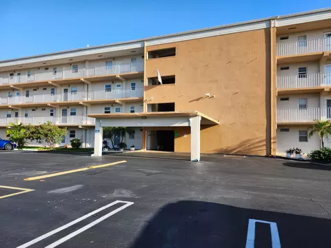 Undisclosed, Boynton Beach, FL 33435