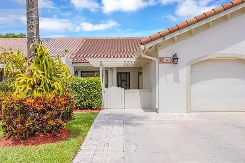 21613 Coronado Ave, Boca Raton, FL 33433