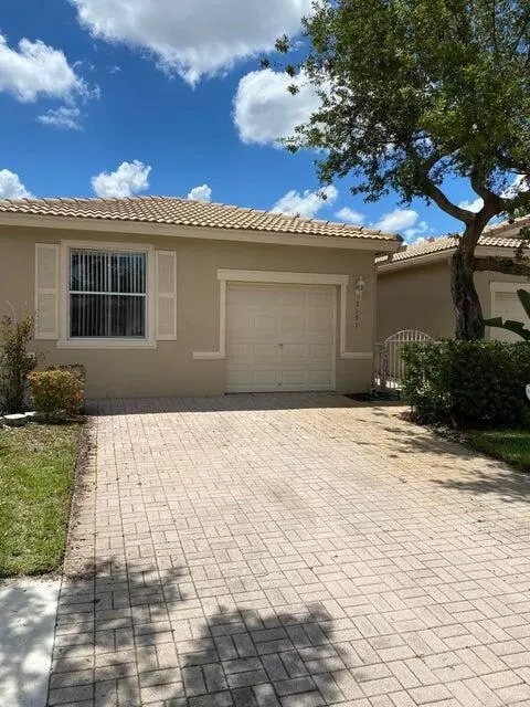 2191 Umbrella Cay, West Palm Beach, FL 33411