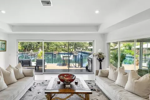 5282 S Boca Marina Cir, Boca Raton, FL 33487
