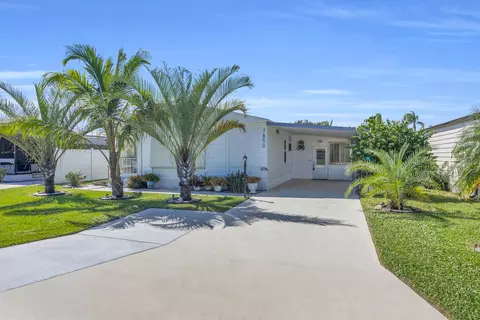 7850 SE Shenandoah Dr, Hobe Sound, FL 33455