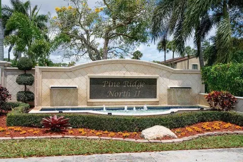629 Sea Pine Way #D1, Greenacres, FL 33415