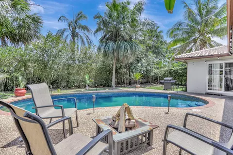 9062 NW 20 Mnr, Coral Springs, FL 33071