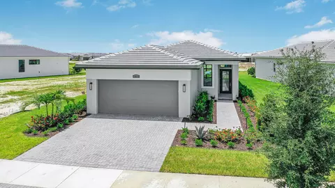12574 SW Leopold Way, Port Saint Lucie, FL 34987