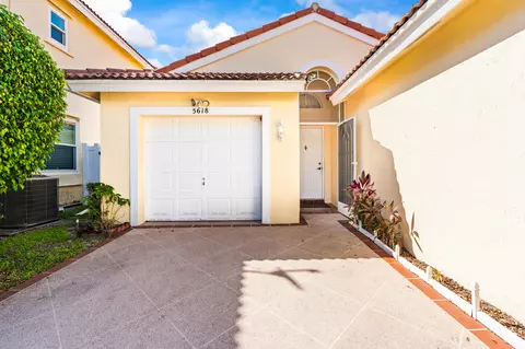 Undisclosed, Greenacres, FL 33463