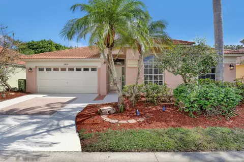 3035 Casa Rio Ct, Riviera Beach, FL 33418