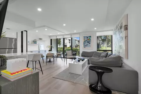 1006 Bridgewood, Boca Raton, FL 33434