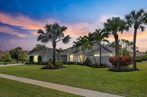15545 Meadow Wood Dr, Wellington, FL 33414