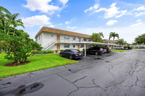 2950 SE Ocean Blvd #9-5, Stuart, FL 34996