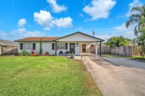 3314 Plaza, Lake Worth, FL 33462