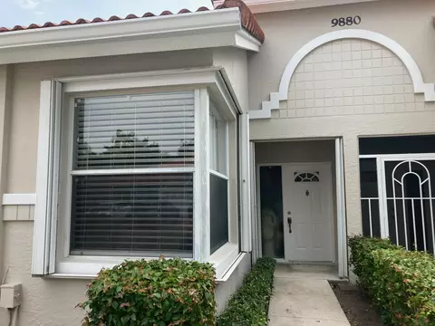 9880 Summerbrook #B, Boynton Beach, FL 33437