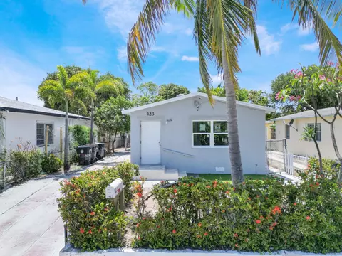 423 N F St, Lake Worth Beach, FL 33460