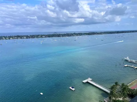 5600 N Flagler Dr #2309, West Palm Beach, FL 33407