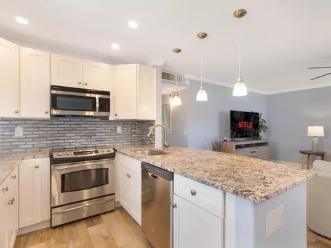 540 Flanders L, Delray Beach, FL 33484