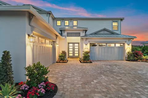 Exterior - 20065 SE Bridgewater Dr, Jupiter, FL 33458 photo 12 of 30