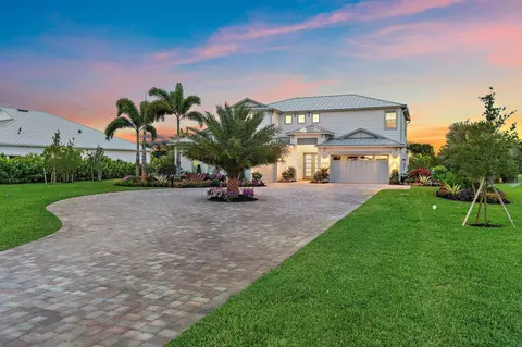 Exterior - 20065 SE Bridgewater Dr, Jupiter, FL 33458 photo 10 of 30