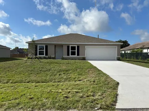 934 SW Mcdevitt, Port Saint Lucie, FL 34953