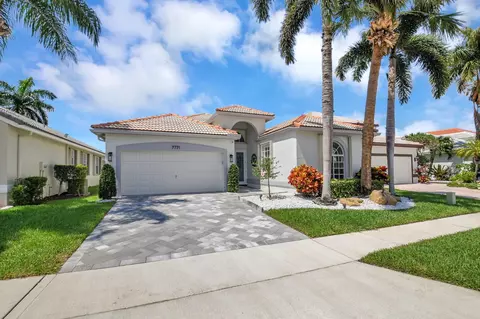 7771 Monarch Ct, Delray Beach, FL 33446