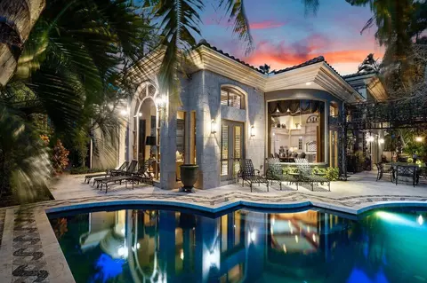 428 Addison Park Ln, Boca Raton, FL 33432
