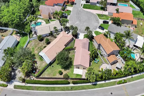 8066 Stirrup Cay Ct, Boynton Beach, FL 33436