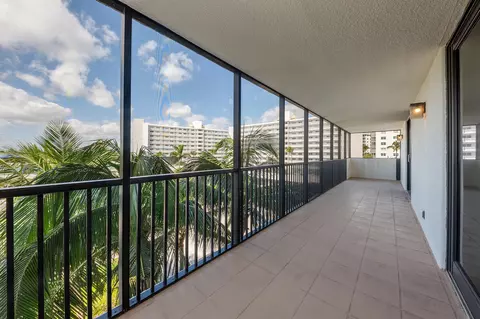 3400 S Ocean Blvd #4H, Highland Beach, FL 33487