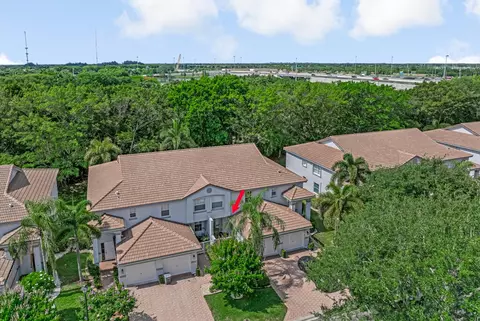 7886 Laina Ln #2, Boynton Beach, FL 33437