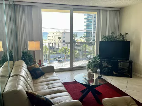 1009 N Ocean Blvd #510, Pompano Beach, FL 33062