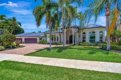 506 Corsair Dr, North Palm Beach, FL 33408