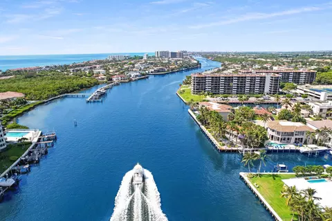 899 Jeffery St #804, Boca Raton, FL 33487