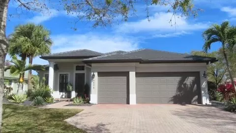 4595 SW La Paloma Dr, Palm City, FL 34990