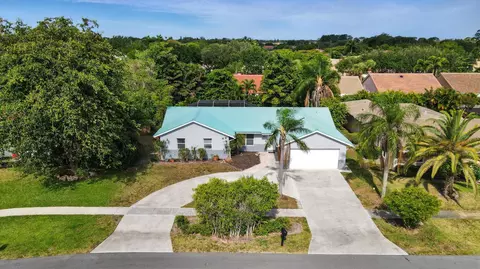 5183 Beechwood Rd, Delray Beach, FL 33484