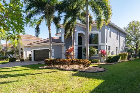 5978 SW Bald Eagle Dr, Palm City, FL 34990