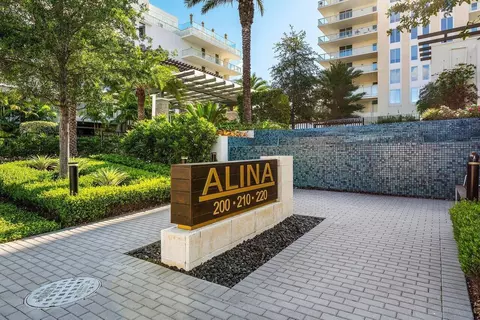 220 SE Mizner Blvd #509, Boca Raton, FL 33432