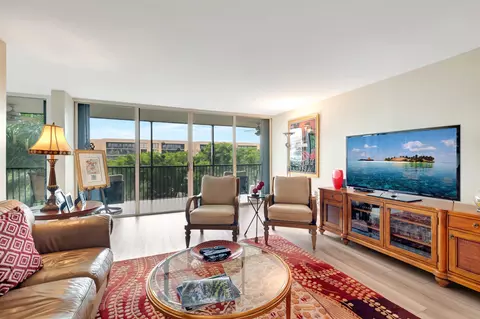 20100 Boca W #163, Boca Raton, FL 33434
