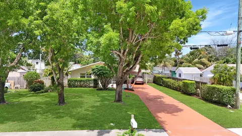7684 S Haverhill Road Rd, Lake Worth, FL 33463