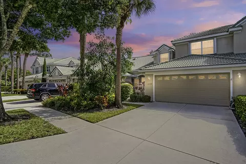 1639 SW Harbour Isle #29, Port Saint Lucie, FL 34986