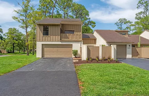 12627 Shady Pines Ct, Wellington, FL 33414