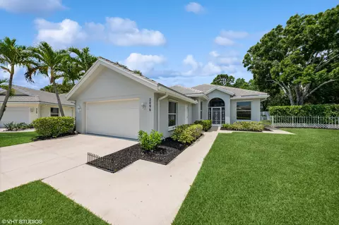 5096 SE Sweetbrier Ter, Hobe Sound, FL 33455