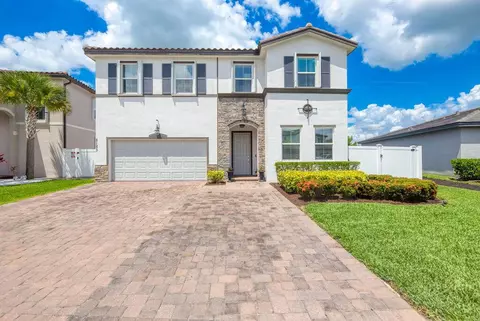 8183 NW Greenbank Cir, Port Saint Lucie, FL 34987