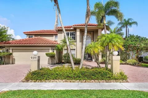 9391 Aqua Vista Blvd, Boynton Beach, FL 33437